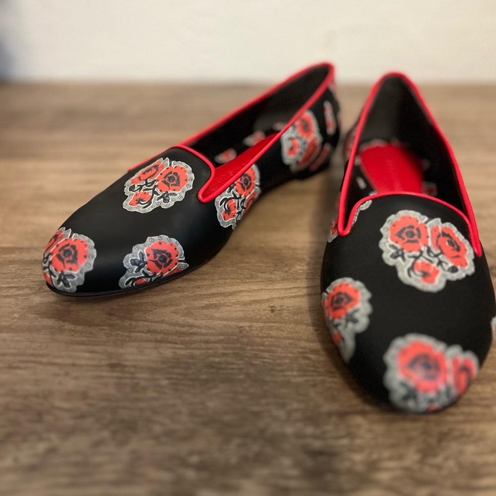 Authentic ALEXANDER MCQUEEN WOMEN'S ROSE PATTERN BLACK LEATHER SLIPPER SHOES